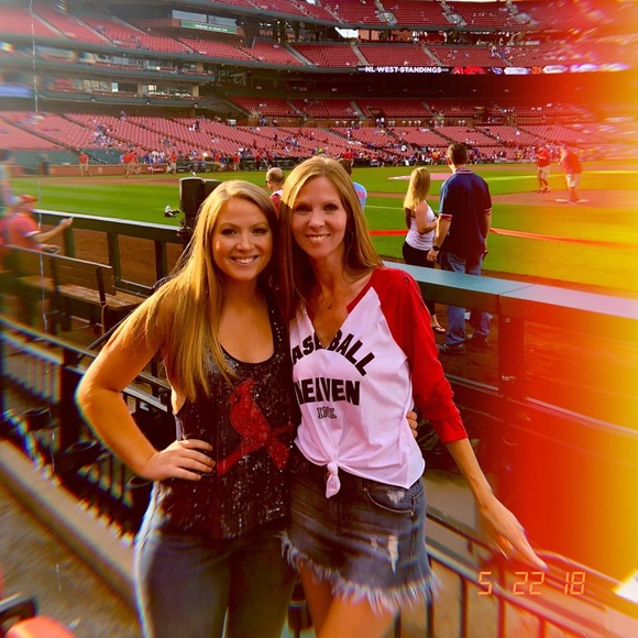 Meet your posher - Picture 3 of 3